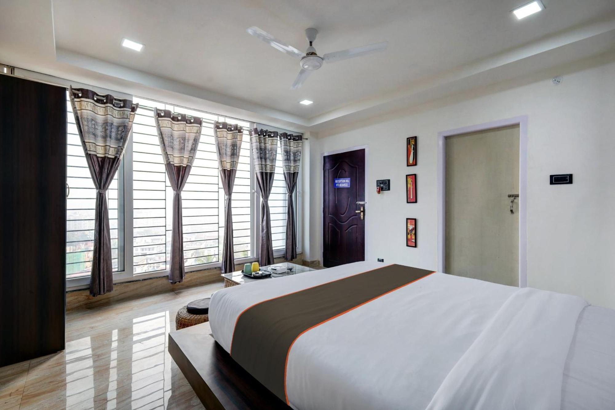 Hotel O Blubell Rengoni Guwahati Exteriör bild