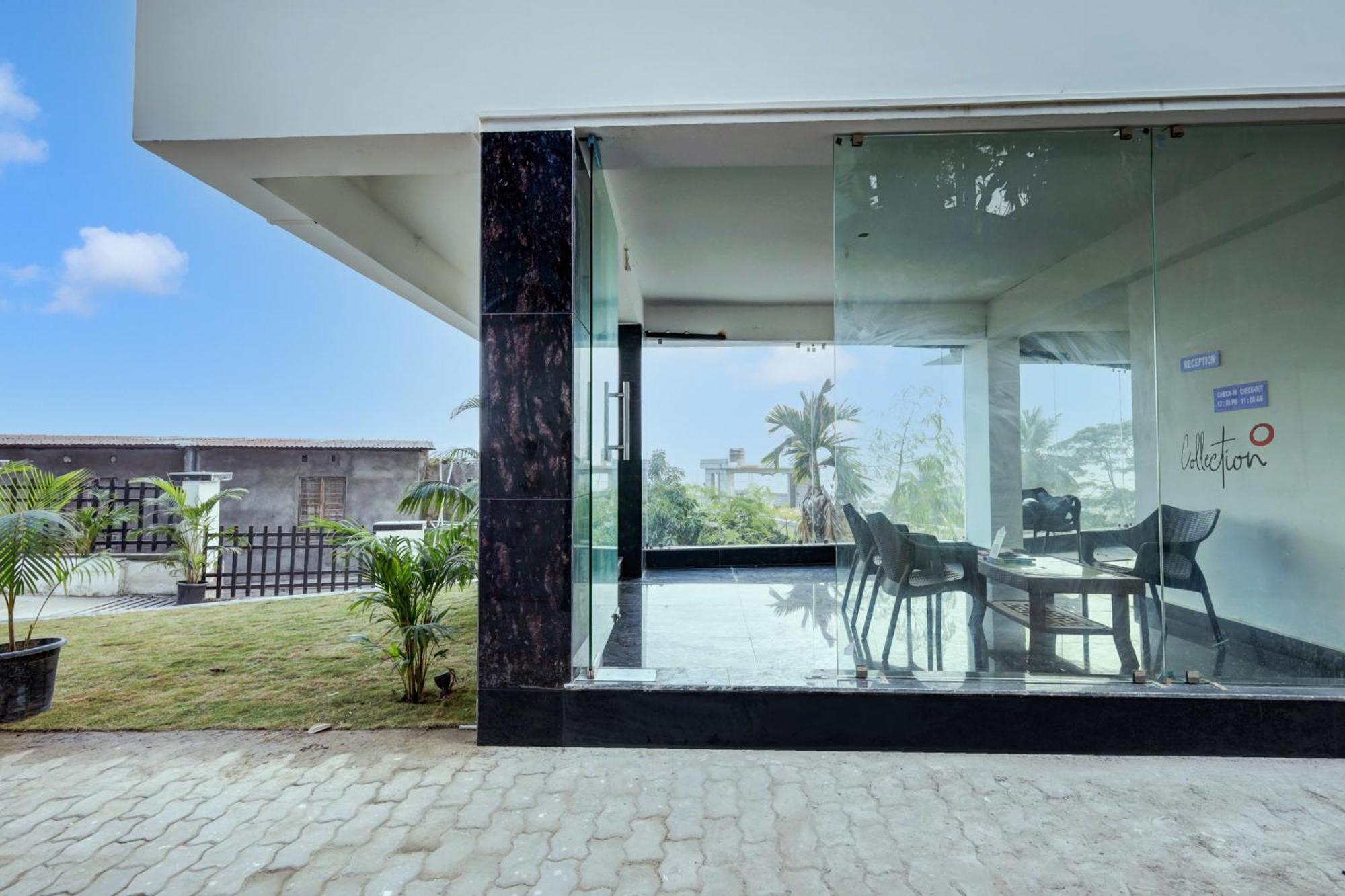 Hotel O Blubell Rengoni Guwahati Exteriör bild