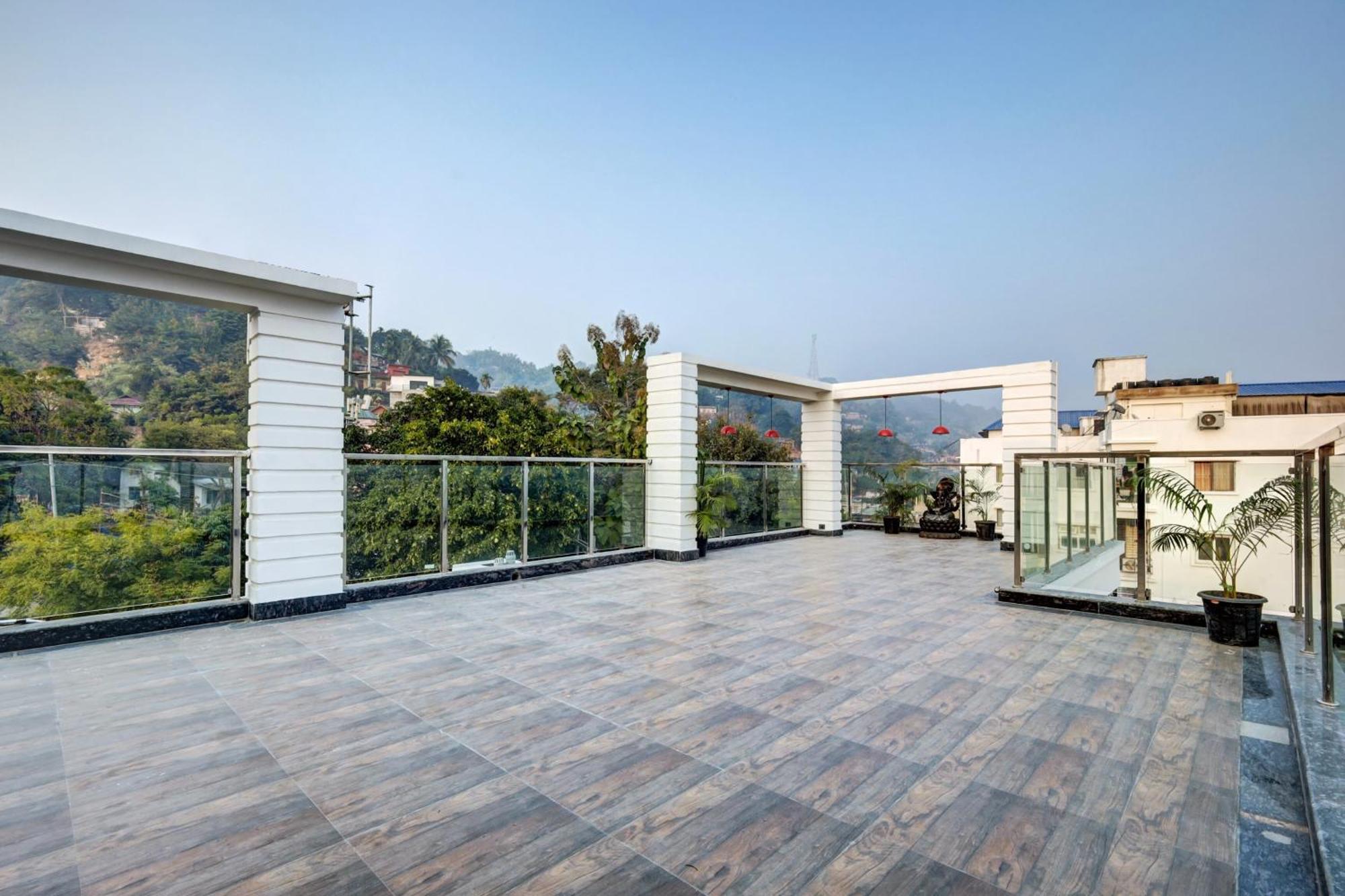 Hotel O Blubell Rengoni Guwahati Exteriör bild