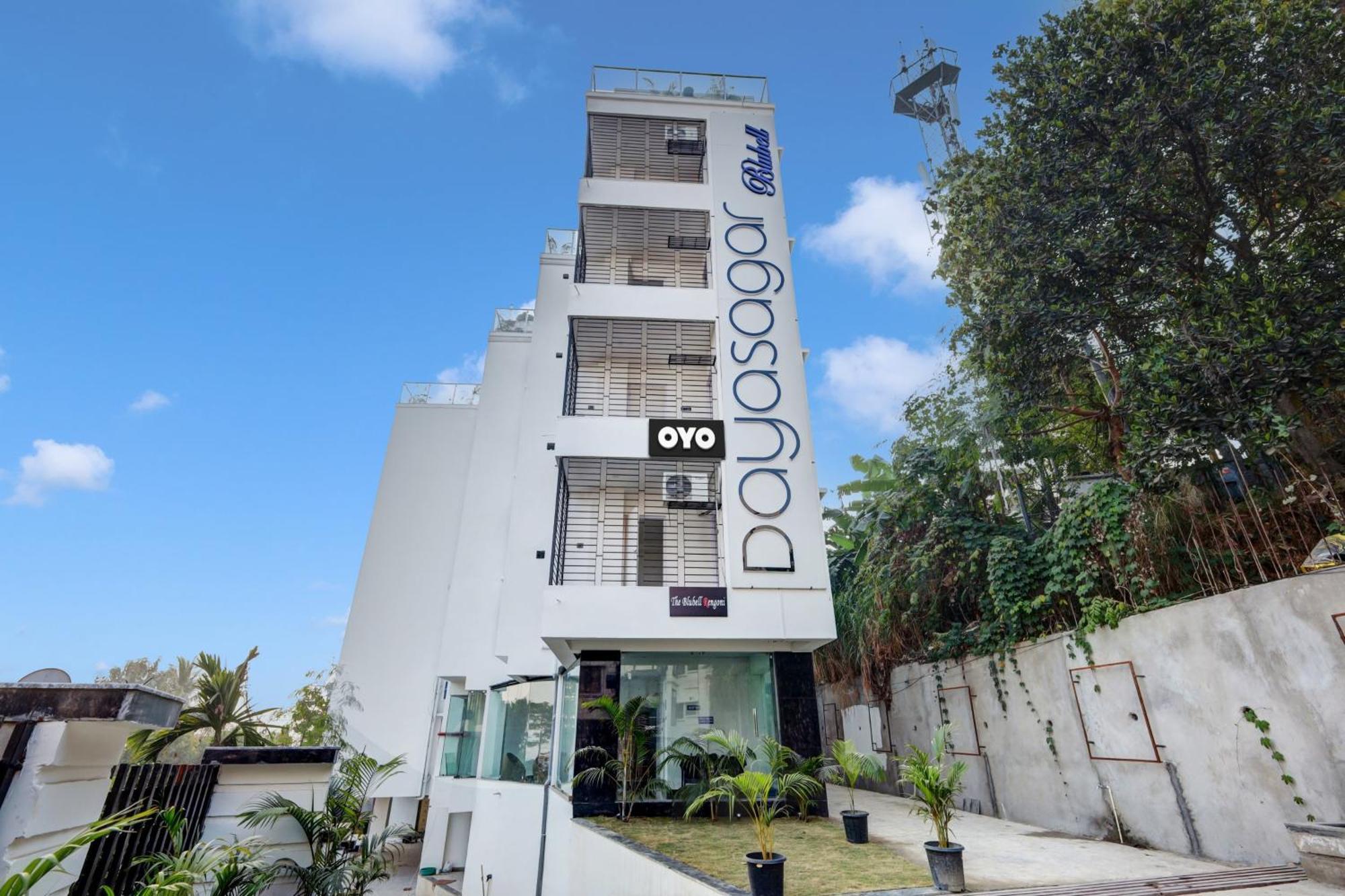 Hotel O Blubell Rengoni Guwahati Exteriör bild